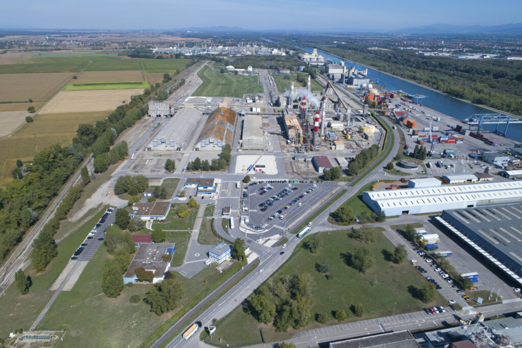 Aerial view of Borealis’ production site in Ottmarsheim, France, where 30 MW of grid-powered electrolysers will be installed. Source: Borealis.
