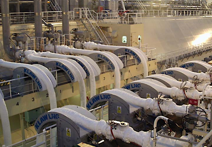 Trelleborg’s KLAW LNG technology, which will provide the basis for a ship-to-ship ammonia transfer system to be developed with H2Carrier. Source: Trelleborg.